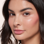 ⁦ستك احمر الخدود Casually cool 02 - لوكا⁩ - الصورة ⁦2⁩