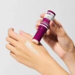 ⁦ستيك سيمينريت بالكالسيوم لترميم وترطيب المناطق الجافة - من دكتور ميلاكسين⁩ - الصورة ⁦2⁩